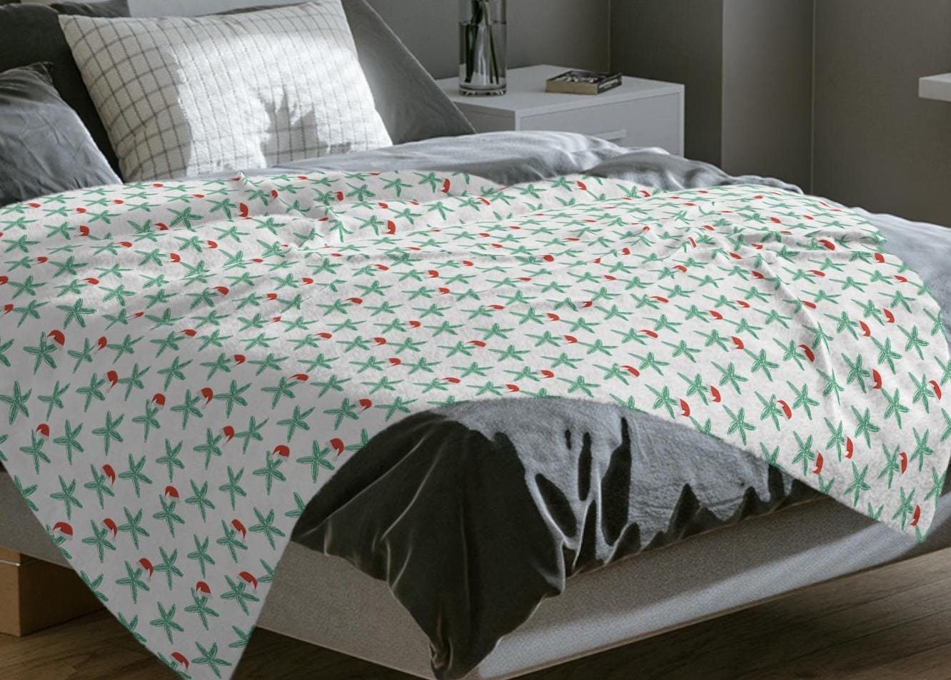 Florida Keys Christmas throw blanket - starfish, coastal christmas home decor